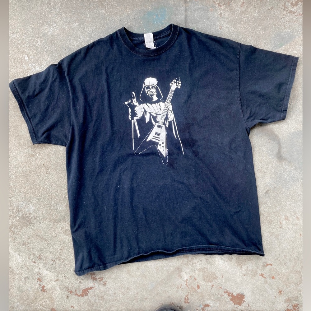 Star War’s Darth Vader Playing Flying Vee Shirt Sleeve Tshirt